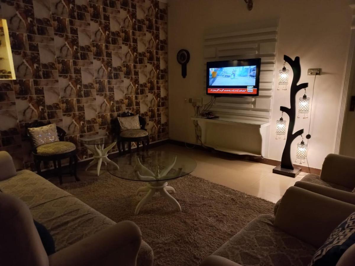 Hotel White House Residencia Rawalpindi Esterno foto