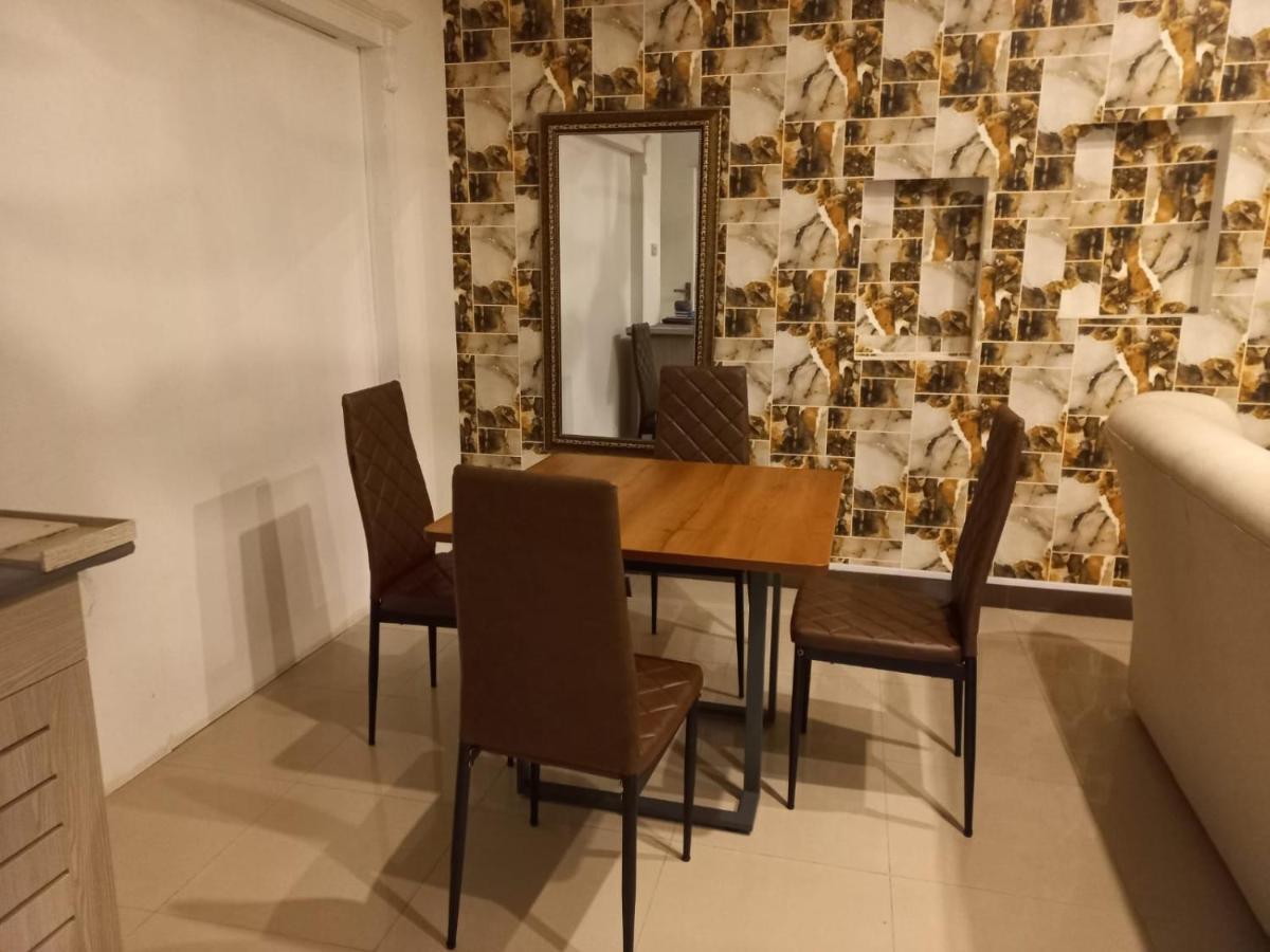 Hotel White House Residencia Rawalpindi Esterno foto